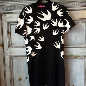 McQ Alexander McQueen Swallow Black T shirt Minin Dress Size S